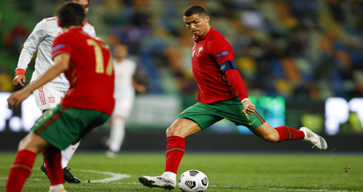 佩奇女足vs迪欧斯捷尔女足直播_实时高清佩奇女足vs迪欧斯捷尔女足直播_免费观看直播佩奇女足vs迪欧斯捷尔女足直播-24直播